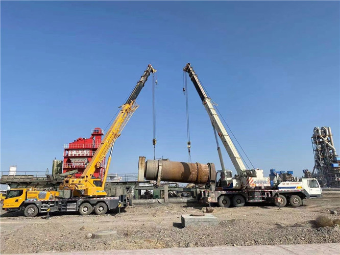 平江县吊车随车吊出租使用场景介绍